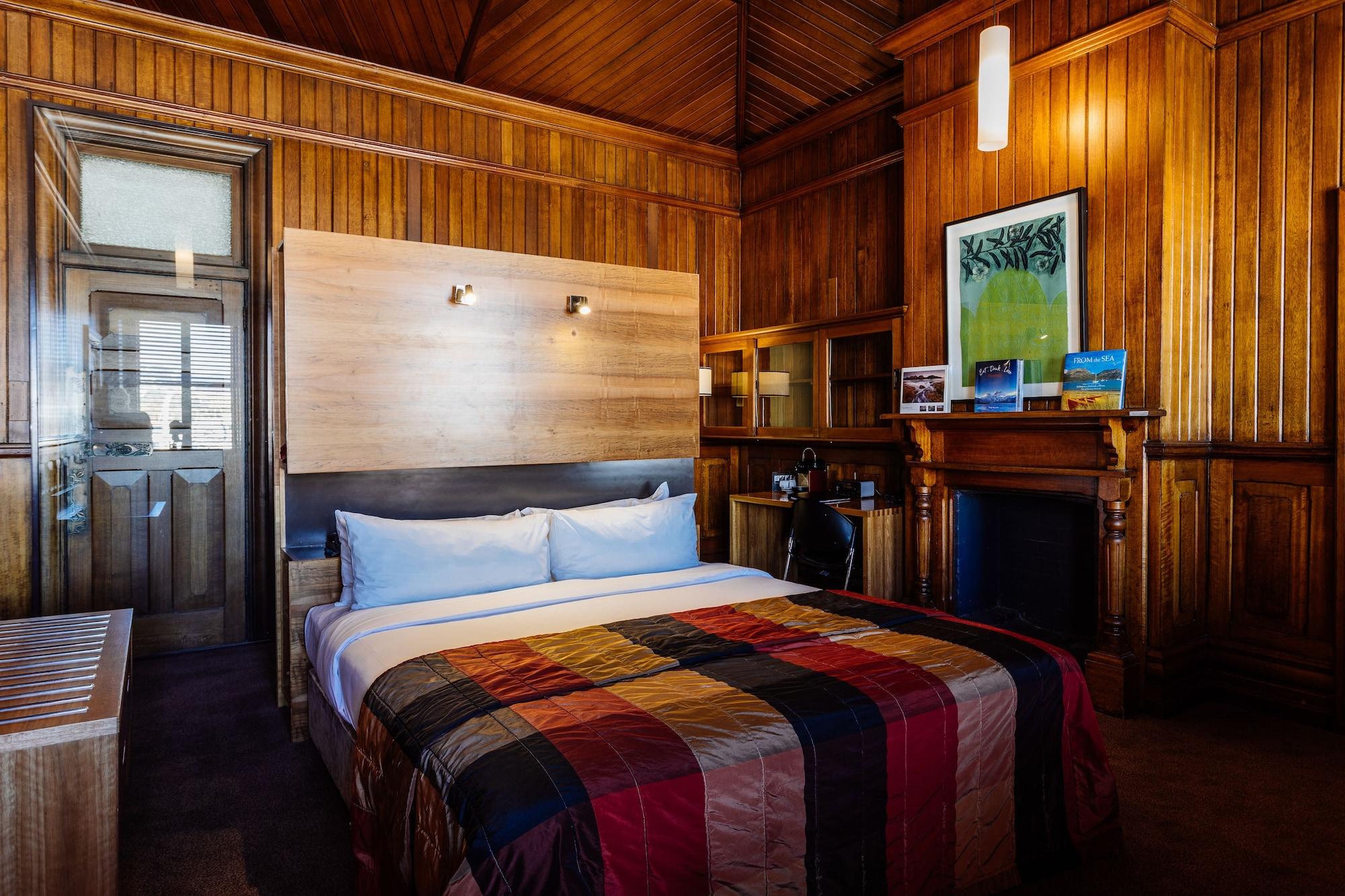 The Henry Jones Art Hotel Хоубарт Екстериор снимка A room at the hotel