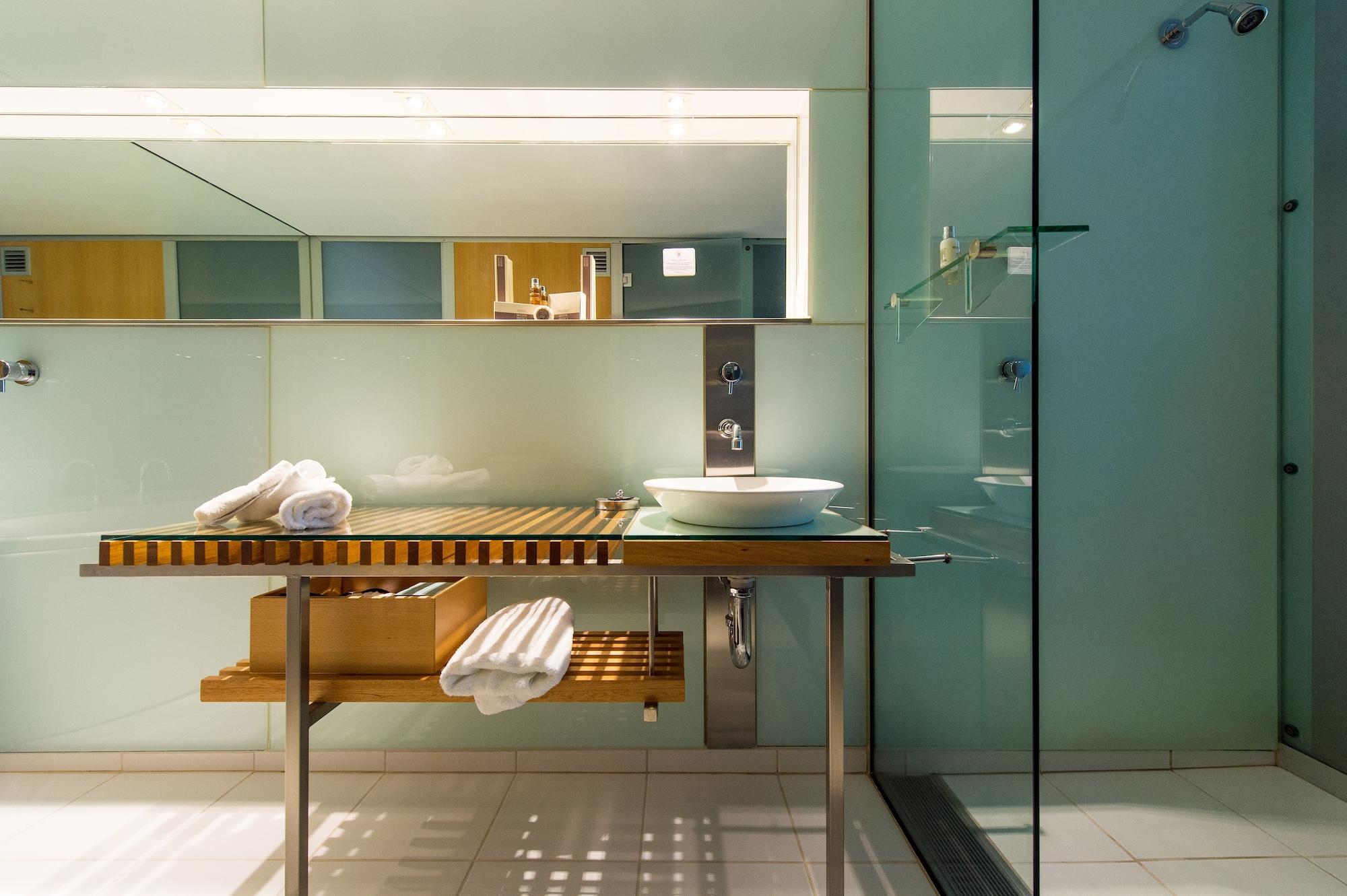 The Henry Jones Art Hotel Хоубарт Екстериор снимка Bathroom
